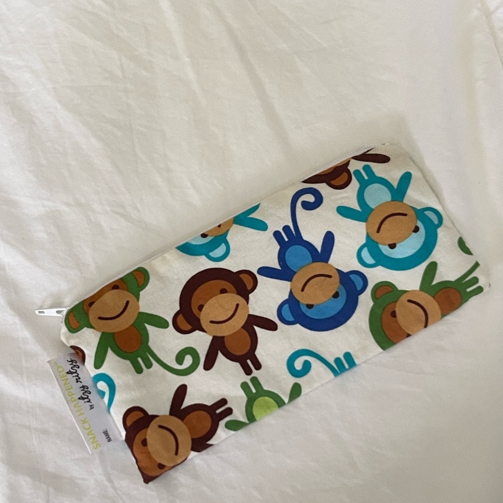 Itzy Ritzy “snack happened” Mini Snack Bag